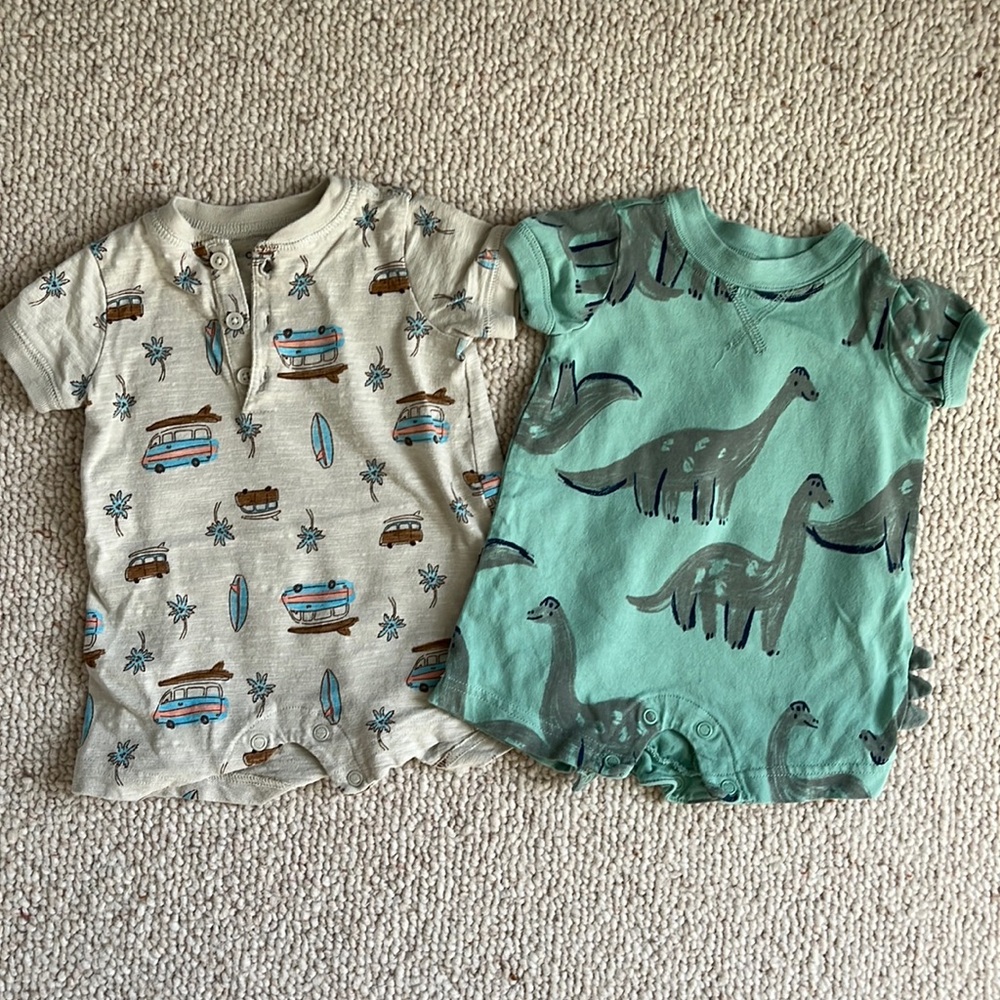 Baby boy 2 piece set romper,  sleeved/shorts.